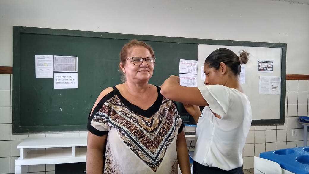 Camacã: Campanha de Vacinação contra Influenza (Gripe) alcança professores da rede pública 
